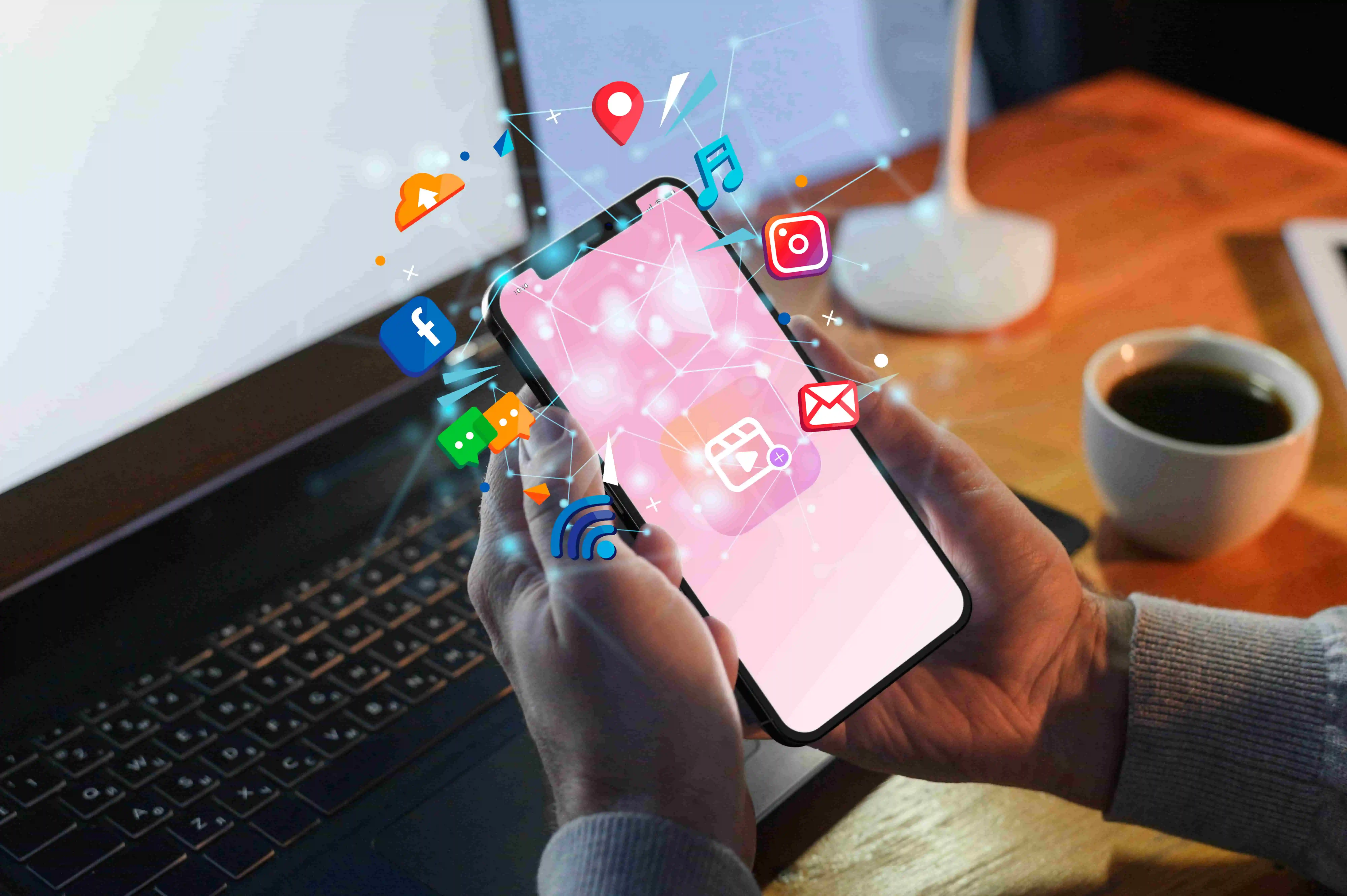 Social apps on smartphone